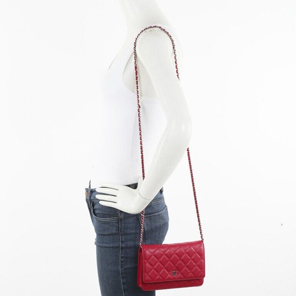 Wallet on Chain WOC Red Quilted Lambskin Leather CC Crossbody Bag - Picture 7 of 7
